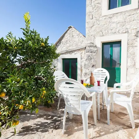 Hébergement de vacances Stone House Moj Dida *